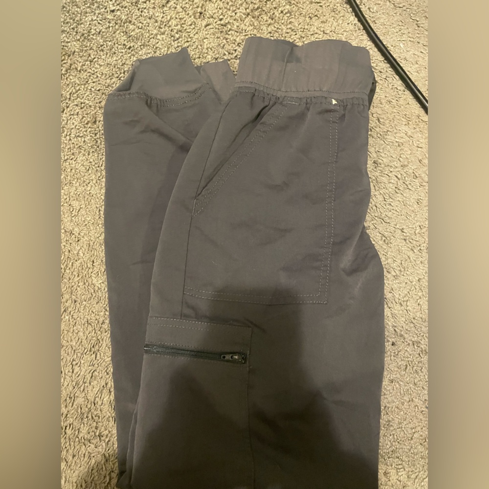 grey scrub pants xs NWOT
